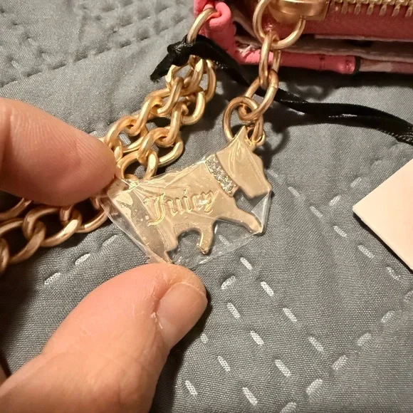 Juicy Couture Pink Wallet with Gold Accents - Picture 8 of 9